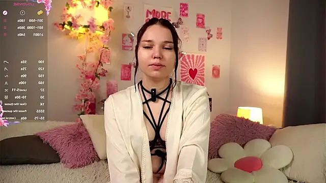 ManyMercuri online show from February 22, 2:18 pm