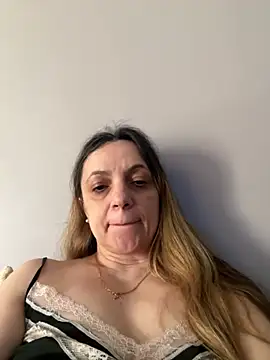 ShyFlameLive online show from April 22, 2:14 pm