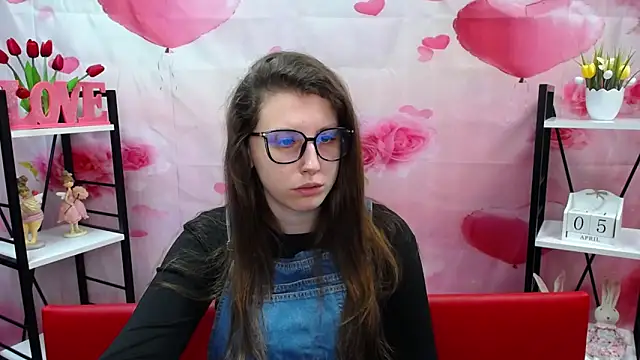 LilianaShine online show from April 5, 5:28 am