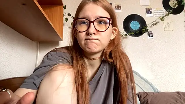 LaureenVielma online show from March 21, 8:19 am