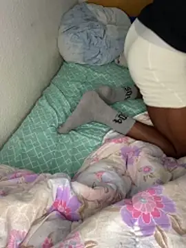 sexybitchandhotdick online show from May 30, 4:43 am
