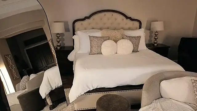 Hot Wife Amber online show from July 24, 8:06 pm