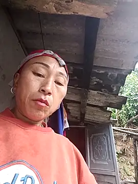 Ami-su online show from February 18, 9:30 am