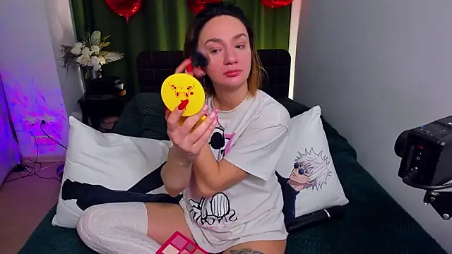 PollyRoseX online show from March 23, 8:04 pm