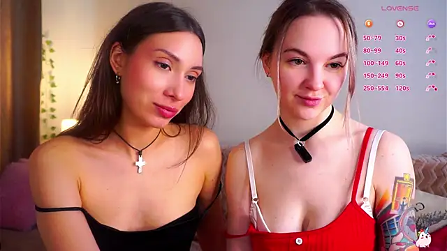 AricaPetties online show from April 1, 1:41 pm