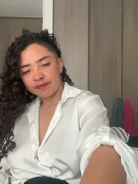 11 paris 11 online show from February 6, 9:07 pm