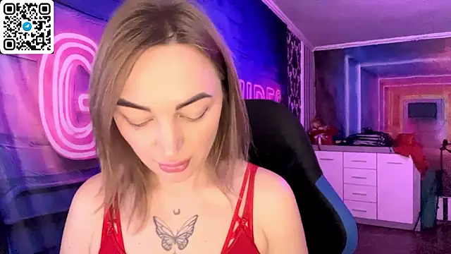 Vellora  online show from March 30, 8:03 am