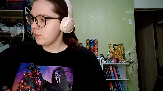 VannessaDillenbeck online show from March 2, 6:14 am