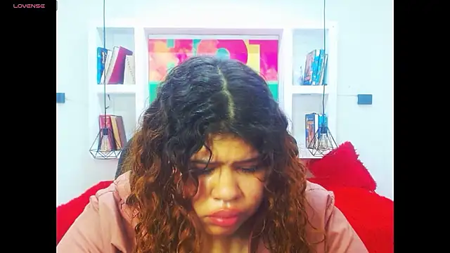 Cloe r online show from February 6, 10:57 pm