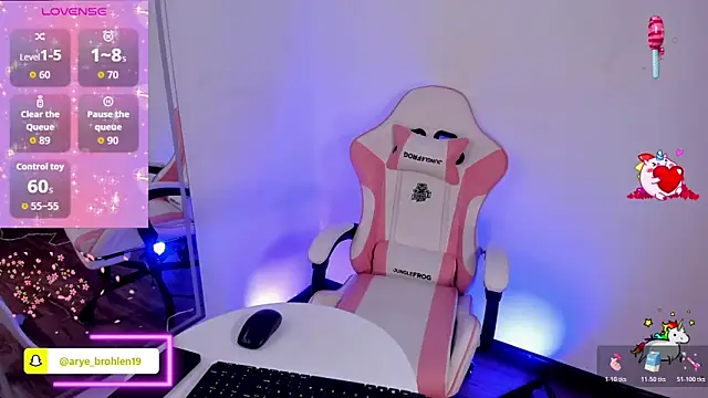 franky 21 online show from April 14, 12:16 pm