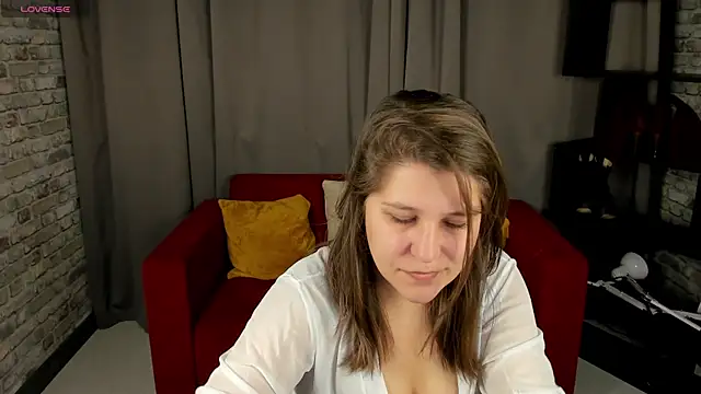 helenahoff online show from April 20, 4:15 am