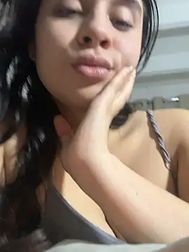 sweet bonnyy online show from February 6, 5:44 am