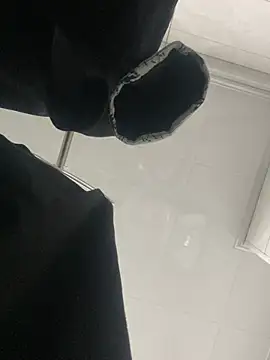 Youyou 12 online show from February 1, 12:59 pm