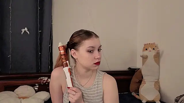 JadwigaTagliavia online show from March 17, 10:08 am