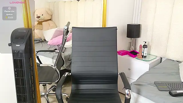 Abi dolll online show from February 13, 12:51 pm