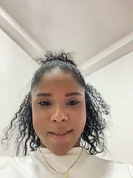 LIA PARKERR online show from February 22, 12:33 am