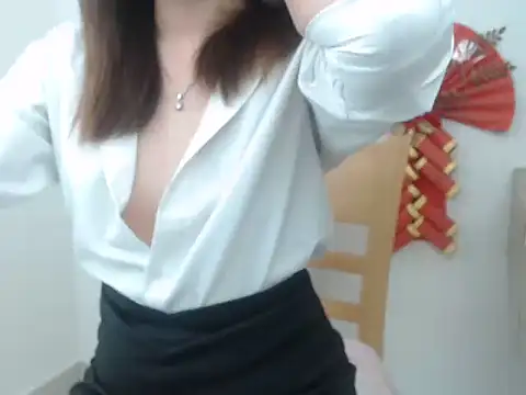 Rose Thorny2k online show from February 25, 5:50 am