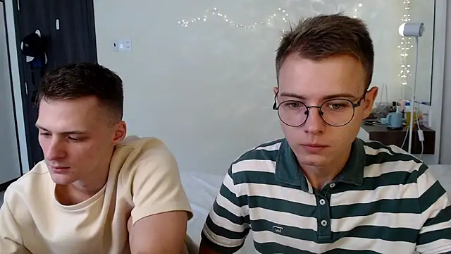 NikiKerryCum online show from June 14, 5:52 am