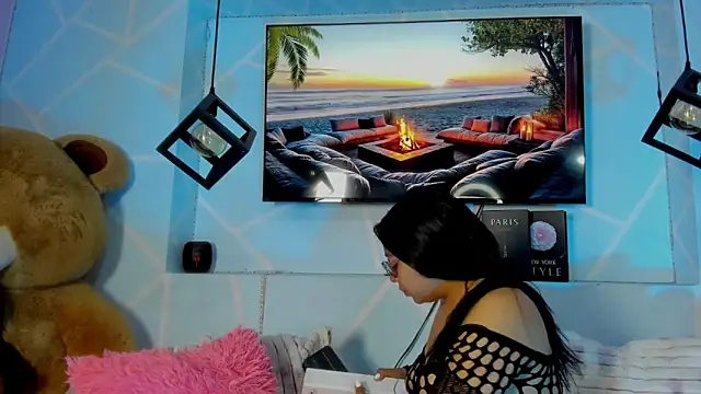 amy noa online show from March 12, 12:57 am