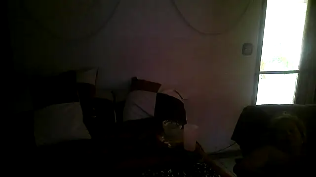 bialoba7 online show from October 4, 4:33 pm