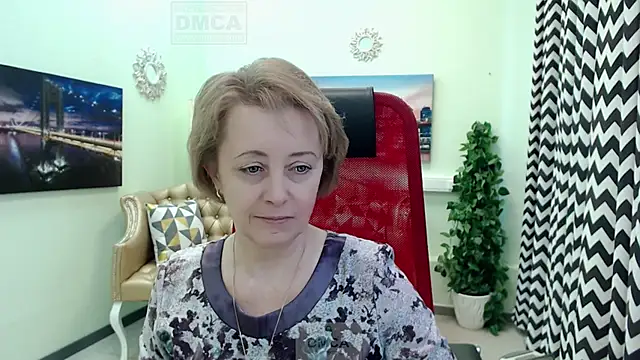 MONA W online show from March 20, 11:15 am