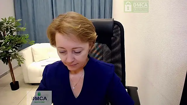 MONA W online show from March 4, 11:06 am