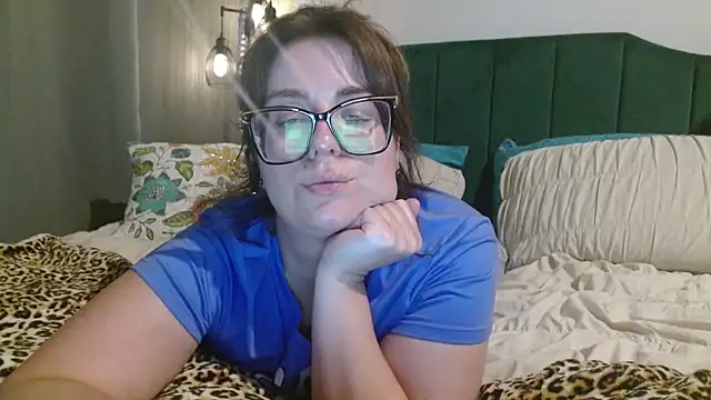 HazelSkyesChat online show from April 1, 11:46 pm