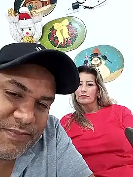 wessAndSandri online show from March 18, 8:14 pm