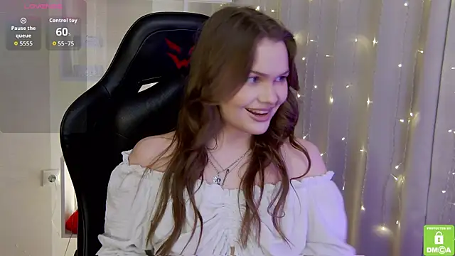 Kate mermaid online show from April 4, 9:08 am