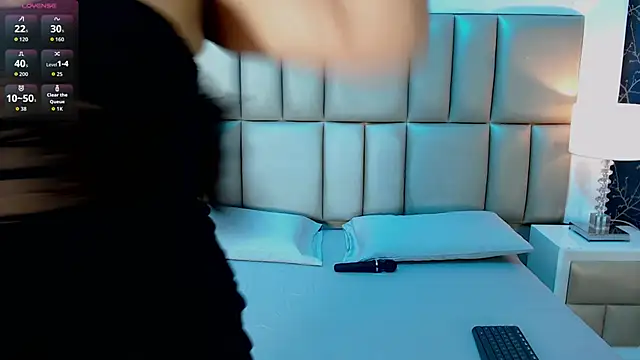 KiaraEverly online show from February 23, 12:04 pm