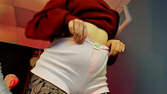 EllieFoxy online show from February 16, 7:52 am