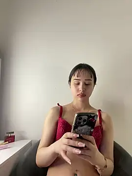 Just-Lilly online show from February 16, 12:27 pm