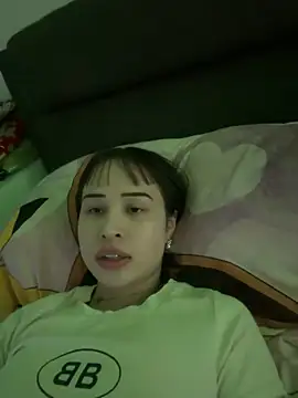 Just-Lilly online show from February 11, 2:29 pm