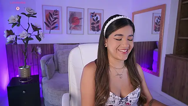 IvyGrabes online show from April 17, 7:05 pm