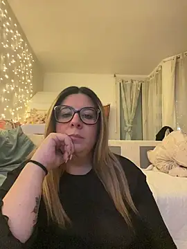 JasmineGlow7 online show from March 9, 9:07 pm