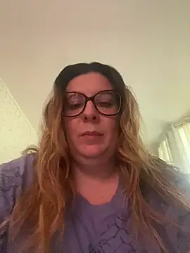 JasmineGlow7 online show from April 19, 5:24 pm