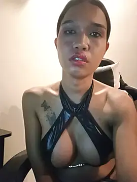 WildJennifercum online show from May 31, 8:53 am