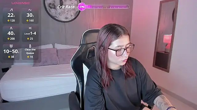 charlottee27  online show from February 10, 2:03 am