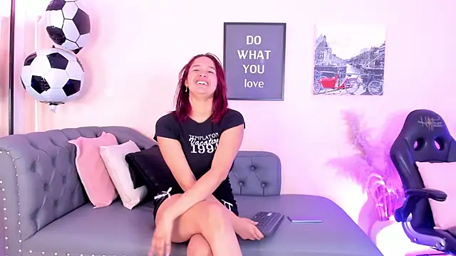 victoriazans online show from July 10, 11:54 am