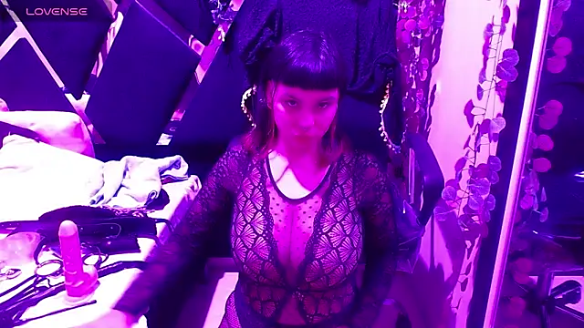 vanesa bobs online show from March 5, 3:35 am