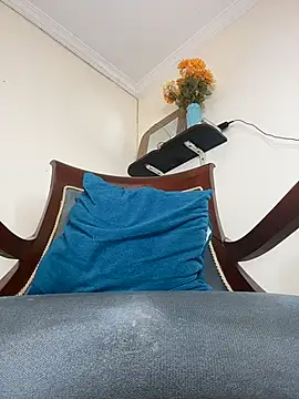 LilaRvsh online show from July 24, 7:11 pm