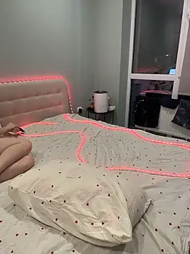 mel1samur online show from March 17, 5:50 pm