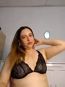 risitos23 online show from July 17, 3:22 am
