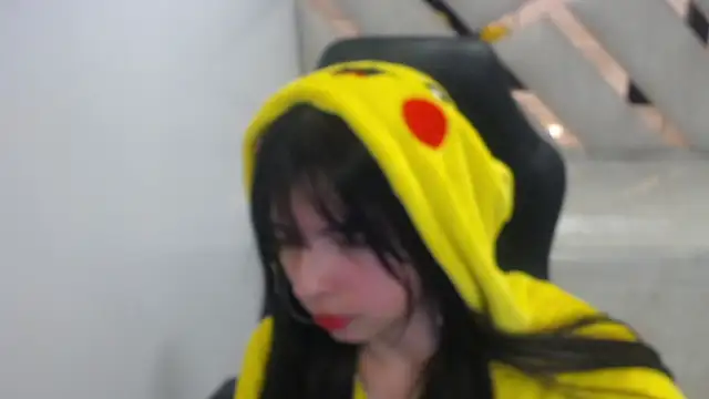 elizabeth t  online show from February 21, 3:07 am