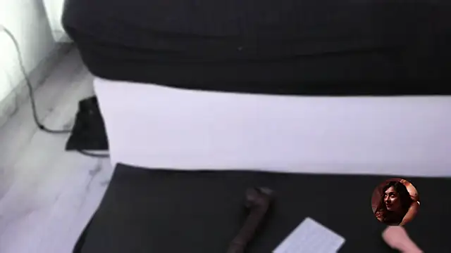 ninna vinns online show from March 28, 8:36 am