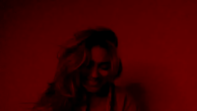 Maddy Beluci online show from July 14, 10:21 am