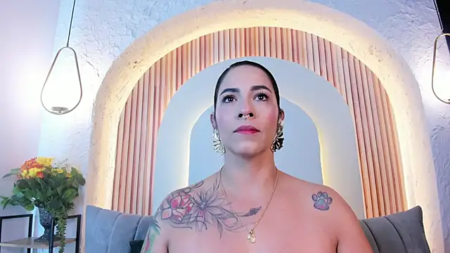 violet scott  online show from July 2, 10:54 am