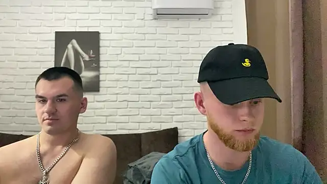 Adam ice online show from April 17, 9:50 pm