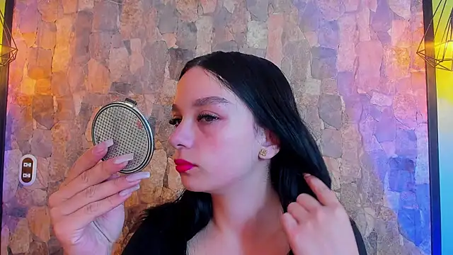 Elizabeth Ferrer online show from April 15, 12:39 pm