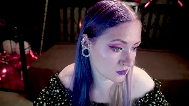 DramaQuenns online show from February 17, 6:56 am